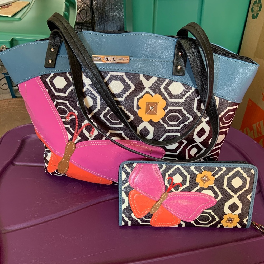 Relic purse and wallet by fossil